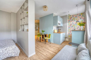 Beautiful Parisian studio with small balcony